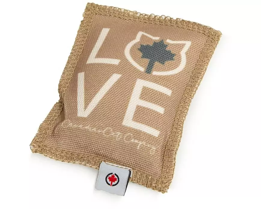 CanadianCat Katzen-Spielzeug Spielkissen Love, Braun