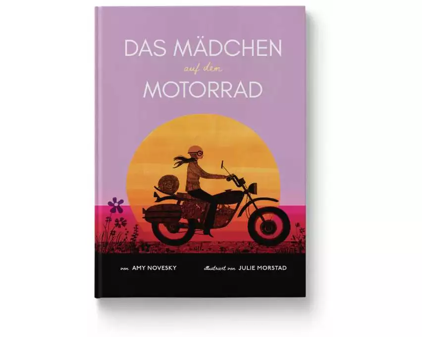 Das Mädchen auf dem Motorrad