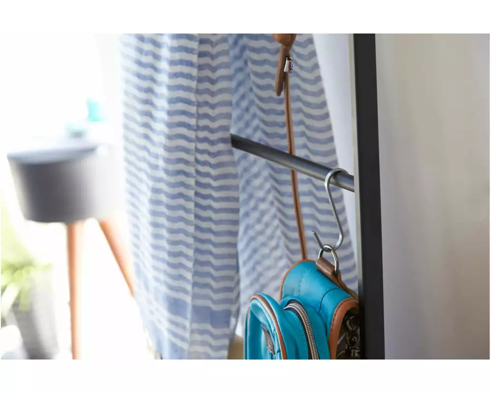 Yamazaki Garderobenständer Kleiderablage Tower Metall, Schwarz