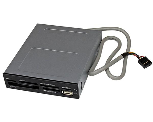 StarTech.com 22-in-1 Flash Reader