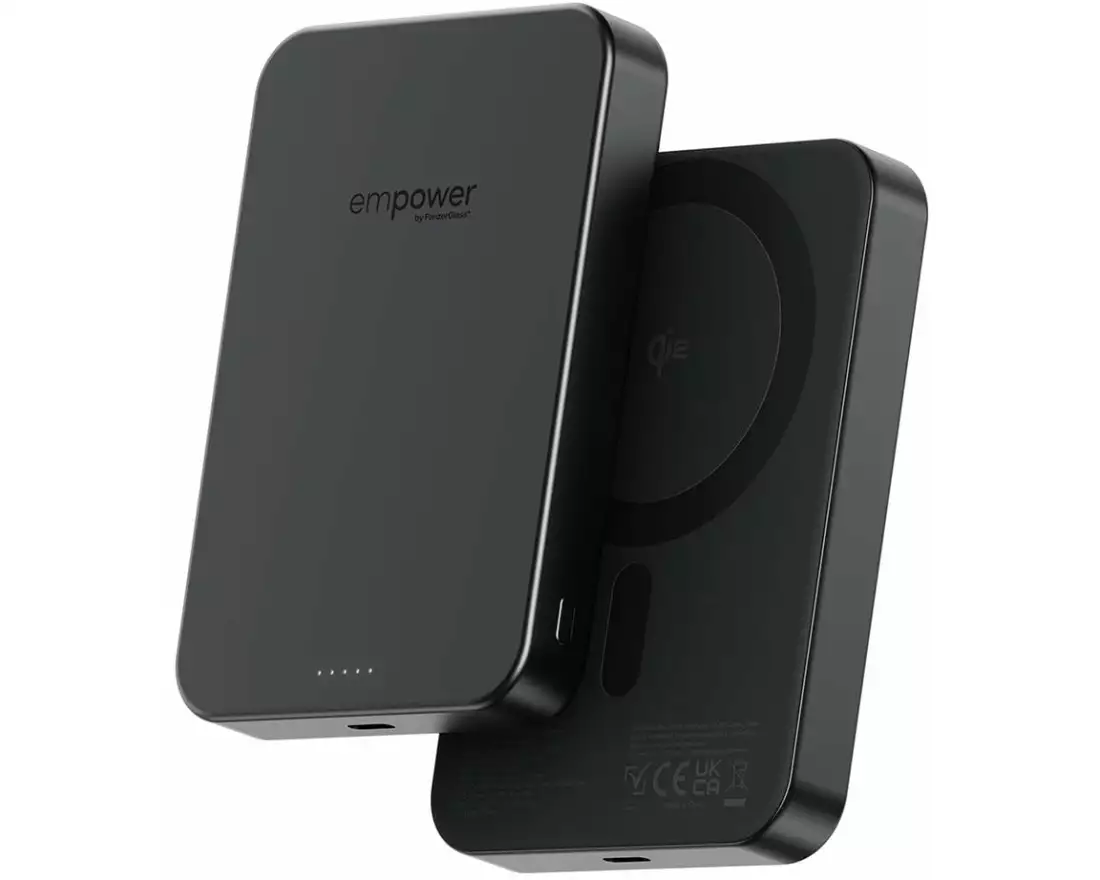 emPower by PanzerGlass Powerbank Weltall Schwarz 10000 mAh