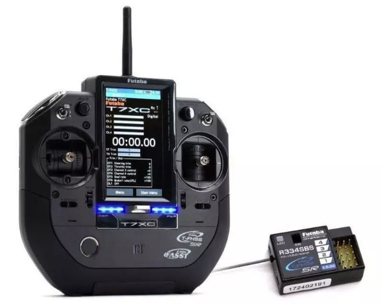 Futaba Fernsteuerung T7XC + R334SB 7-Kanal
