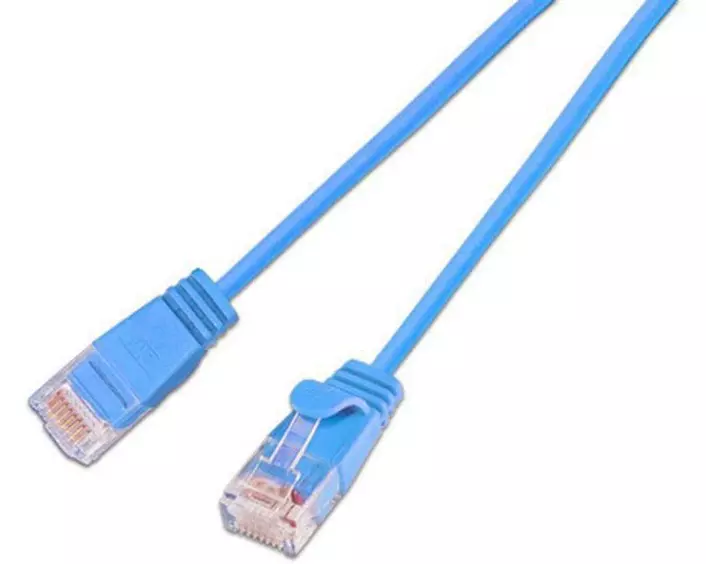 SLIM Slimpatchkabel RJ-45 - RJ-45, Cat 6, UTP, 2 m, Blau