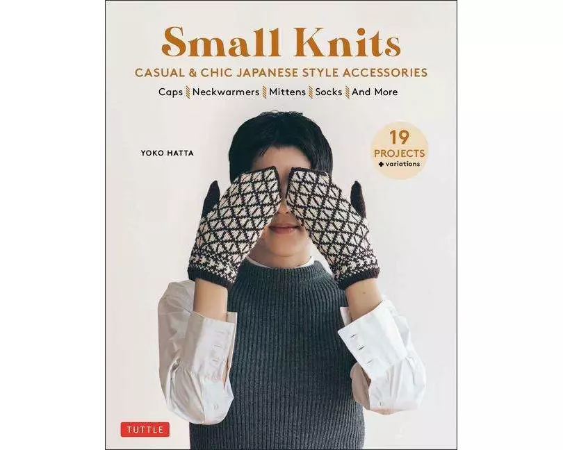 Small Knits: Casual & Chic Japanese Style Accessories